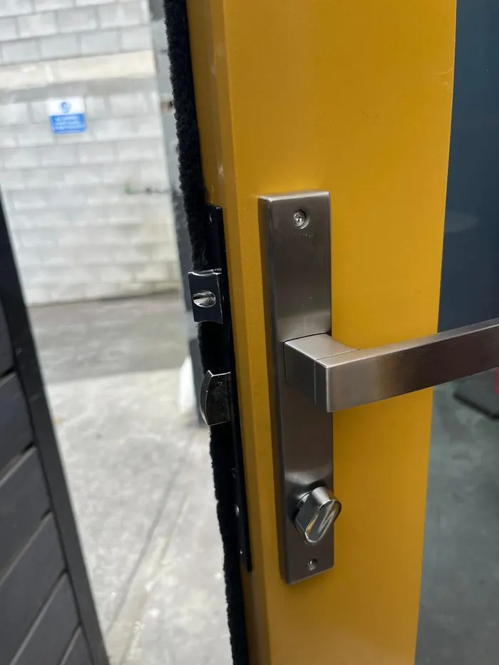 Modern lever handle lock installation